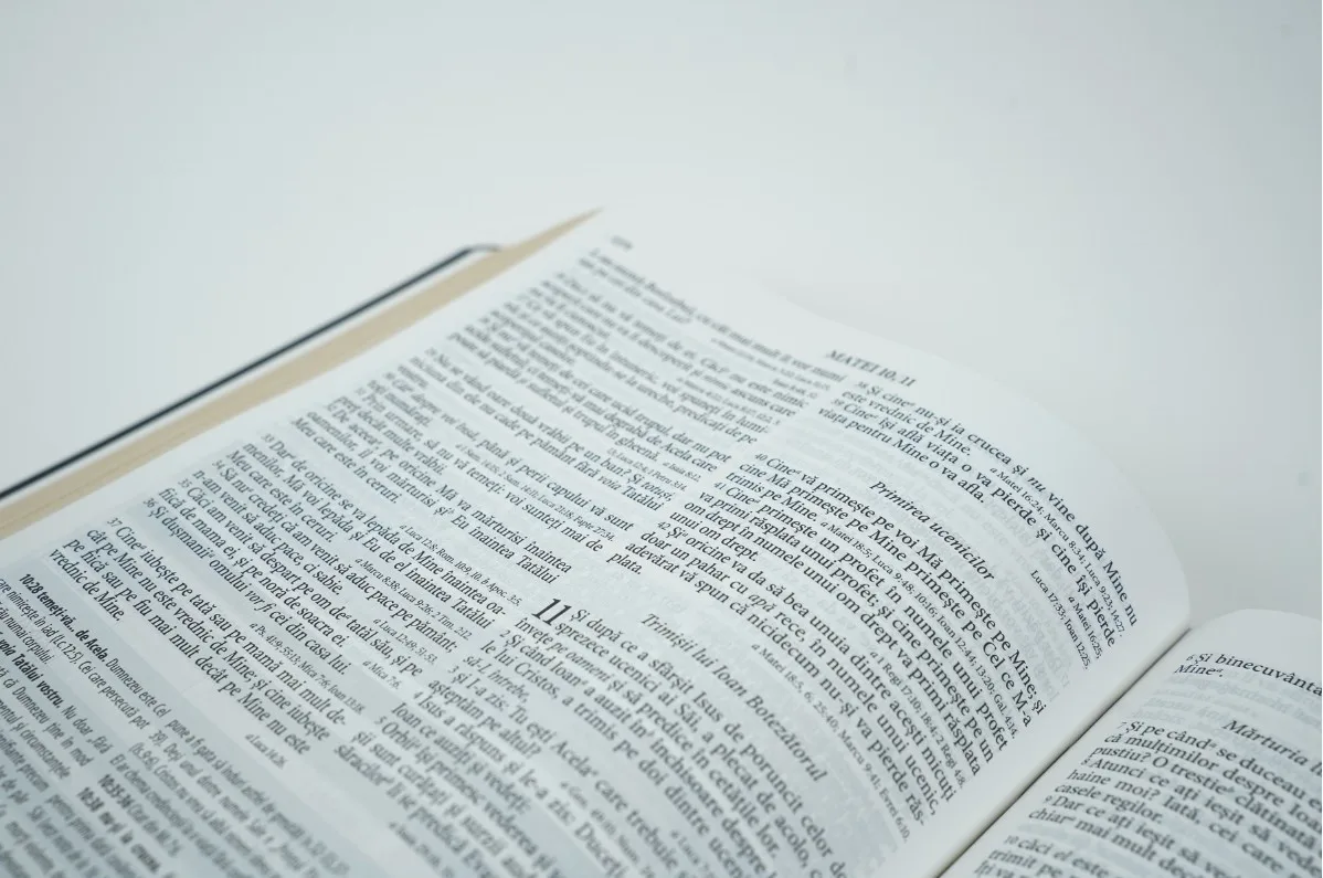 Biblie de studiu cu comentarii și note de John MacArthur - imagine 5