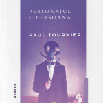 Personajul și persoana